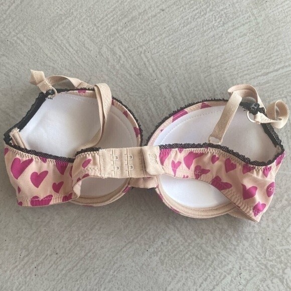 Dolce & Gabbana Vtg. 00s Y2K Pink Heart Outerwear Bra 32C rhinestone - Picture 5 of 16